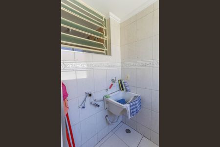 Apartamento à venda com 45m², 2 quartos e 1 vaga Apartamento à venda com 45m², 2 quartos e 1 vagaÁrea de serviço