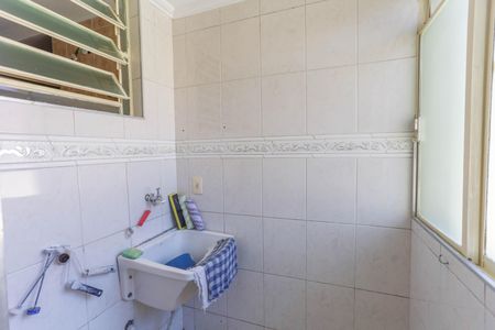 Apartamento à venda com 45m², 2 quartos e 1 vaga Apartamento à venda com 45m², 2 quartos e 1 vagaÁrea de serviço