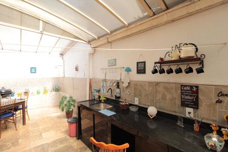 Casa de condomínio à venda com 79m², 2 quartos e 1 vagaÁrea Privativa