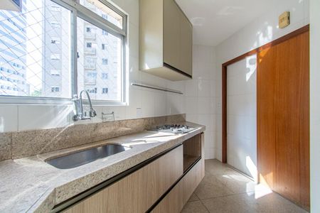 Apartamento para alugar com 83m², 2 quartos e 2 vagasCozinha