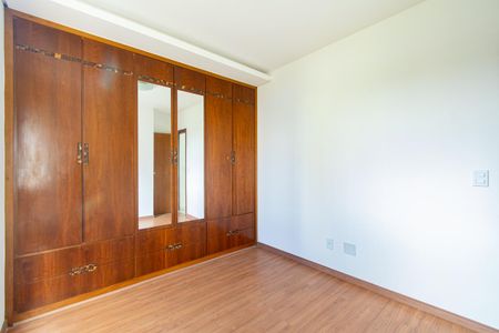 Apartamento para alugar com 83m², 2 quartos e 2 vagasQuarto 