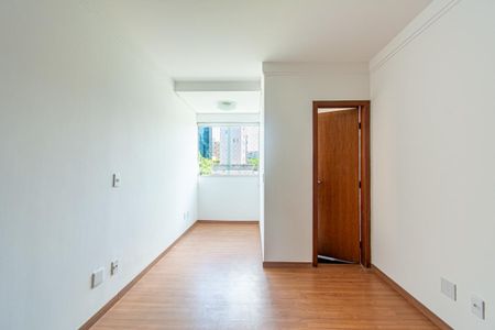 Apartamento para alugar com 83m², 2 quartos e 2 vagasSuíte