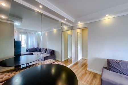 Apartamento para alugar com 50m², 2 quartos e 1 vaga Apartamento para alugar com 50m², 2 quartos e 1 vagaSala