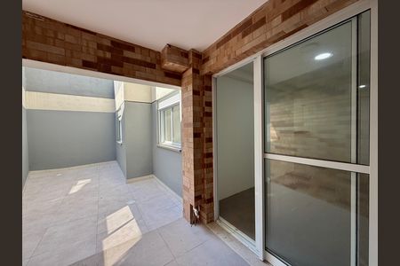 Apartamento à venda com 69m², 2 quartos e sem vagaVaranda