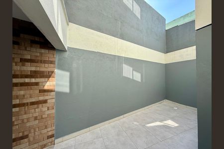 Apartamento à venda com 69m², 2 quartos e sem vagaVista Quarto 2