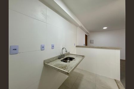 Apartamento à venda com 69m², 2 quartos e sem vagaCozinha