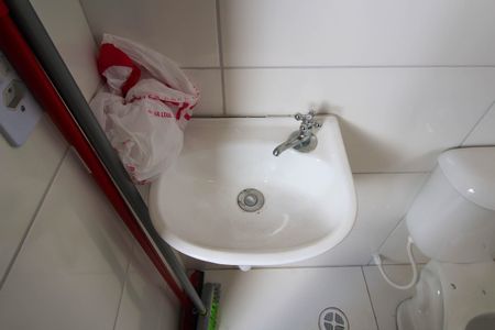 Banheiro de apartamento para alugar com 1 quarto, 33m² em Vila Alpina, São Paulo