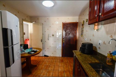 Apartamento à venda com 90m², 3 quartos e 2 vagasCozinha