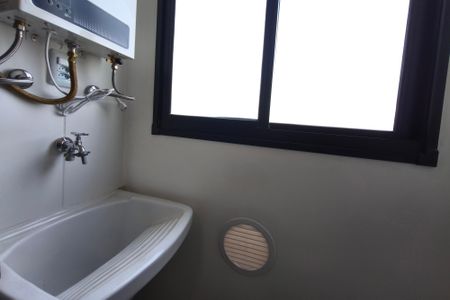 Apartamento para alugar com 42m², 2 quartos e 1 vagaÁrea de Serviço