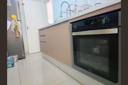 Apartamento para alugar com 54m², 2 quartos e 1 vaga Apartamento para alugar com 54m², 2 quartos e 1 vagaCozinha e Área de Serviço