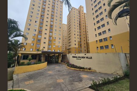 Apartamento para alugar com 54m², 2 quartos e 1 vaga Apartamento para alugar com 54m², 2 quartos e 1 vagaFachada