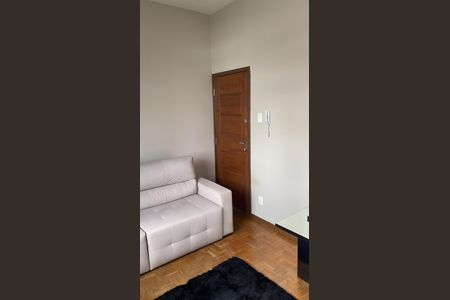 Apartamento à venda com 60m², 2 quartos e 1 vaga Apartamento à venda com 60m², 2 quartos e 1 vagaSala