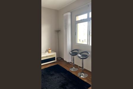 Apartamento à venda com 60m², 2 quartos e 1 vaga Apartamento à venda com 60m², 2 quartos e 1 vagaSala
