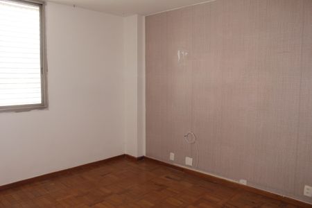 Apartamento à venda com 248m², 3 quartos e 3 vagasQuarto 2