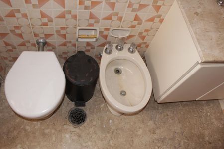 Apartamento à venda com 248m², 3 quartos e 3 vagasBanheiro Social 2