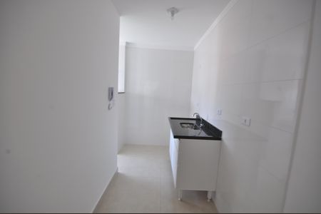Cozinha de apartamento para alugar com 2 quartos, 45m² em Vila Constança, São Paulo