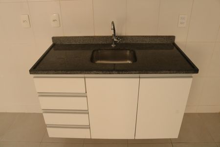 Apartamento para alugar com 34m², 1 quarto e sem vagaSala/Cozinha