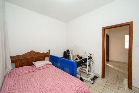 Casa à venda com 140m², 3 quartos e 5 vagasQuarto 4