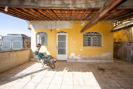 Casa à venda com 140m², 3 quartos e 5 vagasÁrea comum