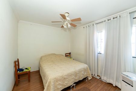 Casa à venda com 140m², 3 quartos e 5 vagasQuarto