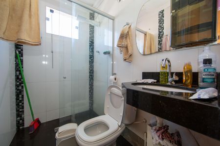 Casa à venda com 140m², 3 quartos e 5 vagasBanheiro Social 2