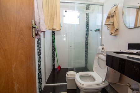 Casa à venda com 140m², 3 quartos e 5 vagasBanheiro Social 2