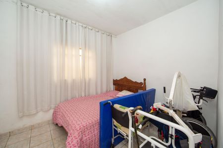 Casa à venda com 140m², 3 quartos e 5 vagasQuarto 4