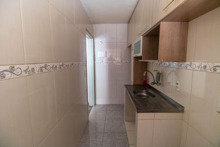 Apartamento à venda com 66m², 2 quartos e 1 vaga Apartamento à venda com 66m², 2 quartos e 1 vagaCozinha e Área de Serviço