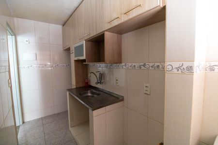 Apartamento à venda com 66m², 2 quartos e 1 vaga Apartamento à venda com 66m², 2 quartos e 1 vagaCozinha e Área de Serviço