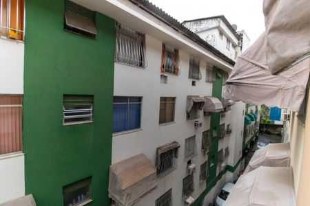 Vista da Sala de apartamento à venda com 2 quartos, 66m² em Barreto, Niterói