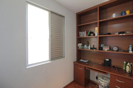 Apartamento para alugar com 65m², 3 quartos e 1 vagaQuarto 3