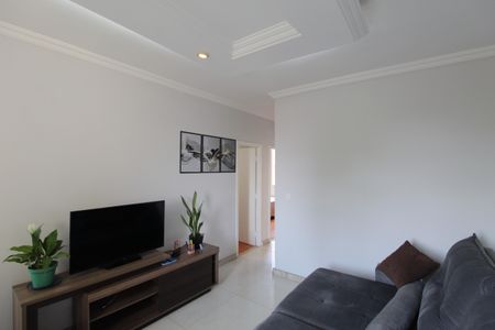 Sala de apartamento para alugar com 3 quartos, 65m² em Santa Amelia, Belo Horizonte