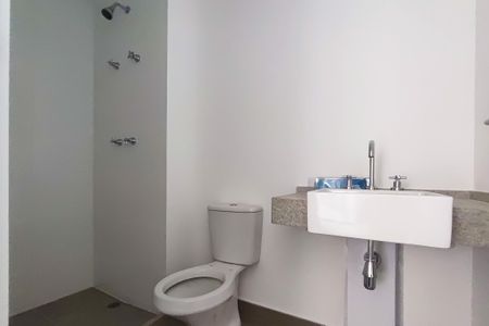Banheiro da Suíte de apartamento à venda com 1 quarto, 39m² em  Pinheiros, São Paulo
