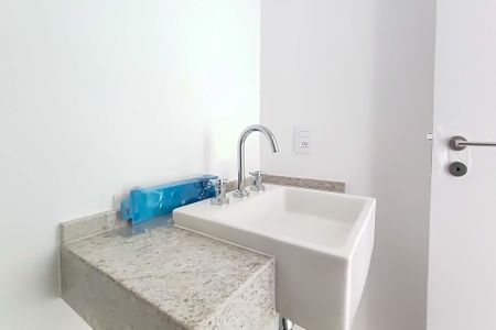 Banheiro da Suíte de apartamento à venda com 1 quarto, 39m² em  Pinheiros, São Paulo
