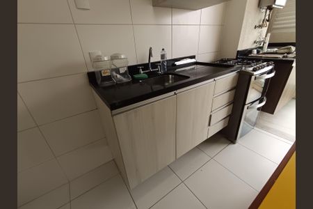 Apartamento para alugar com 53m², 2 quartos e 2 vagasCozinha