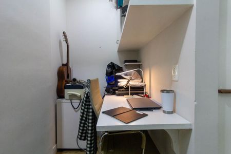 Apartamento à venda com 60m², 2 quartos e 1 vagaEscritório