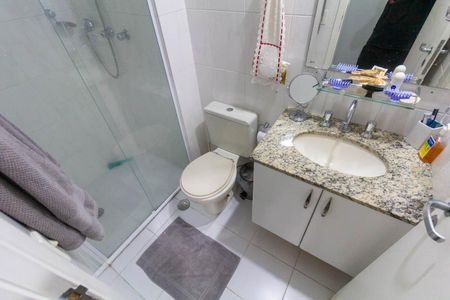 Apartamento à venda com 60m², 2 quartos e 1 vagaBanheiro 2