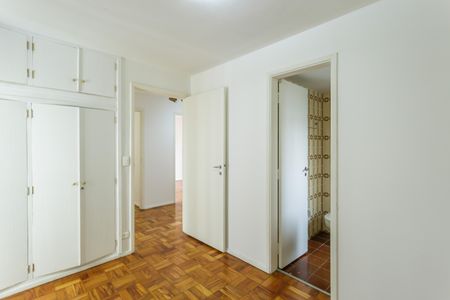 Apartamento para alugar com 120m², 3 quartos e 1 vaga Apartamento para alugar com 120m², 3 quartos e 1 vagaSuíte