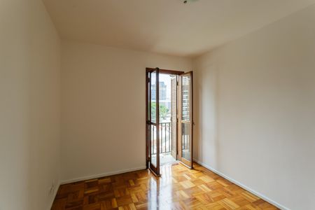 Apartamento para alugar com 120m², 3 quartos e 1 vaga Apartamento para alugar com 120m², 3 quartos e 1 vagaQuarto 2