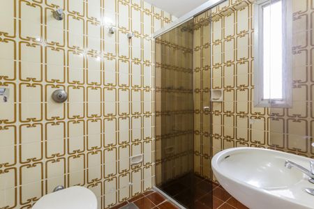 Apartamento para alugar com 120m², 3 quartos e 1 vaga Apartamento para alugar com 120m², 3 quartos e 1 vagaBanheiro da Suíte