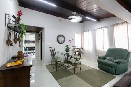 Sala de Jantar de casa para alugar com 2 quartos, 100m² em Vila Jacuí, São Paulo