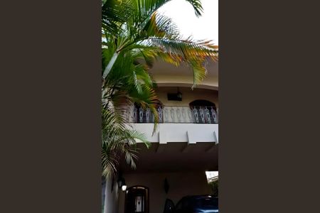 Casa para alugar com 360m², 5 quartos e 6 vagas