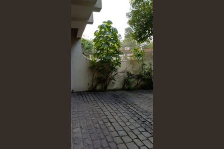 Casa para alugar com 360m², 5 quartos e 6 vagas