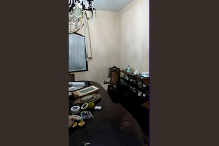 Casa para alugar com 360m², 5 quartos e 6 vagas