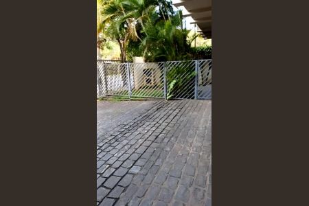 Casa para alugar com 360m², 5 quartos e 6 vagas