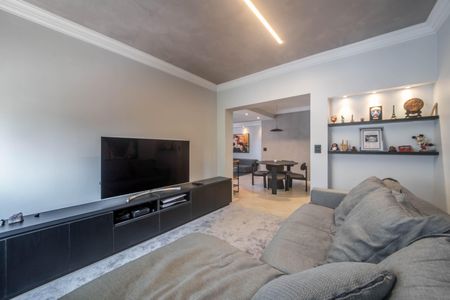 Apartamento à venda com 110m², 2 quartos e 1 vagaSala de TV