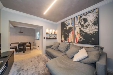Apartamento à venda com 110m², 2 quartos e 1 vagaSala de TV