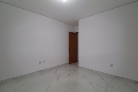 Casa à venda com 199m², 4 quartos e 3 vagasQuarto 2 suíte