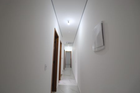 Casa à venda com 199m², 4 quartos e 3 vagasCorredor dos Quartos