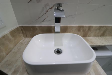 Casa à venda com 199m², 4 quartos e 3 vagasBanheiro 3